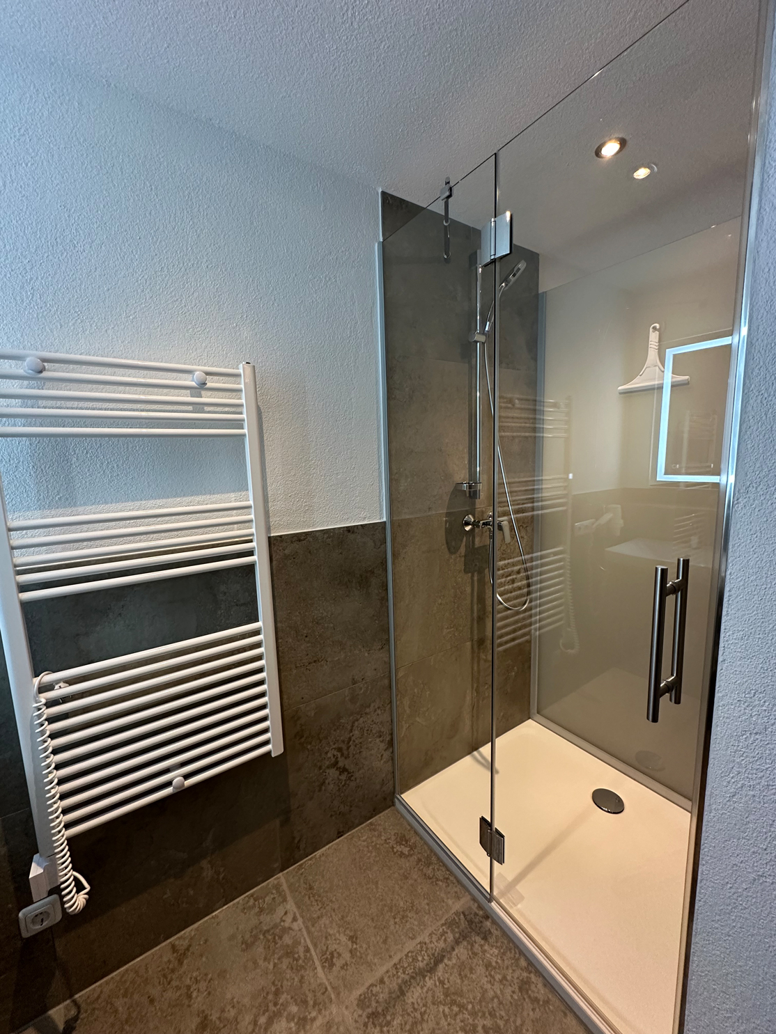 Badezimmer 2 Wohnung 1 1 Badezimmer 2 Wohnung 1 1